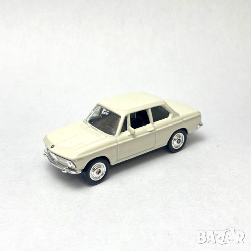 1:64 Метални колички: BMW 2002 ti - Welly, снимка 1