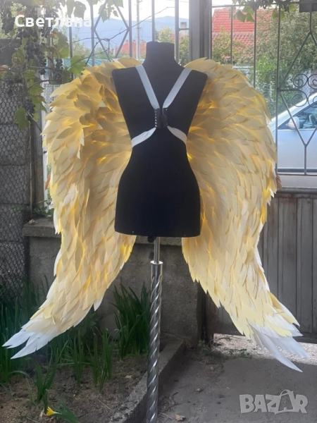 Светещи крила за фотосесия, декорация или шоу програма, снимка 1