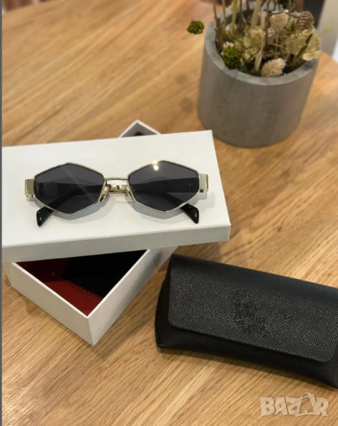 очила с калъф, кутия и ув защита, снимка 1