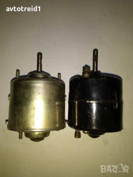 Продавам моторче парно УАЗ, снимка 1