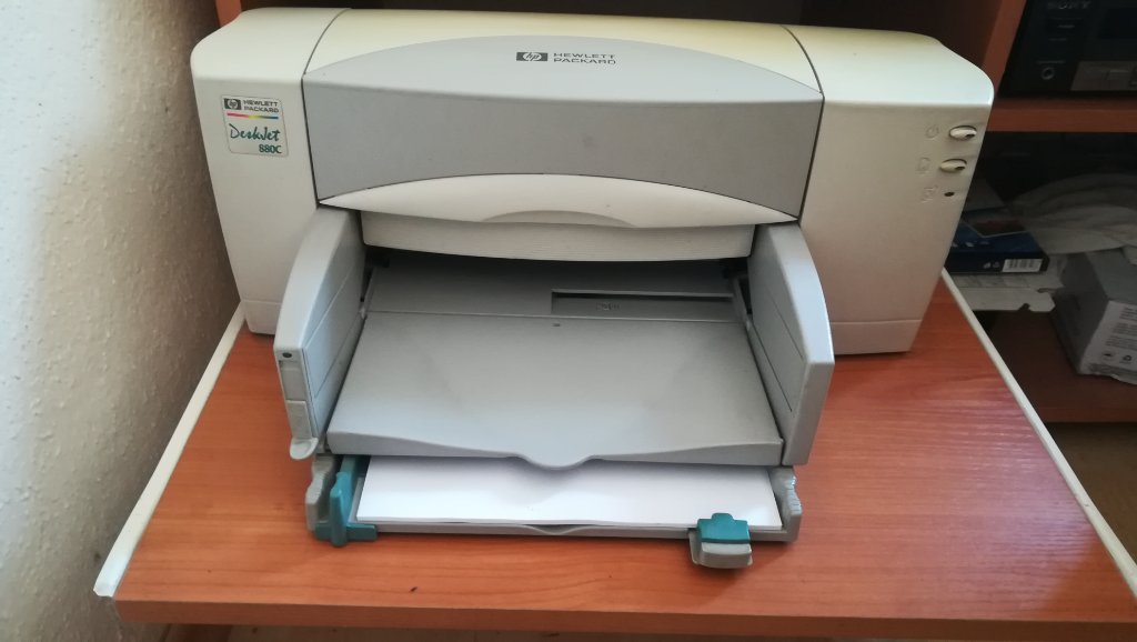 Цветен струен принтер HP880C в Принтери, копири, скенери в гр. Русе -  ID30934321 — Bazar.bg