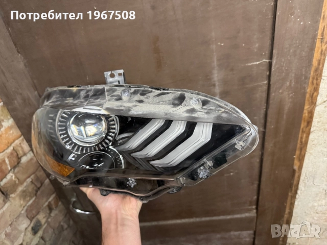 Десен фар Мустанг 18- USA Ford Mustang, снимка 3 - Части - 52444411