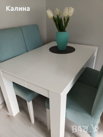 Прадавам масивна  маса бял гланц, снимка 3 - Маси - 53095215