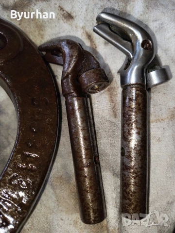 Сърб и 2 бр връзващи човки връзвателен апарат