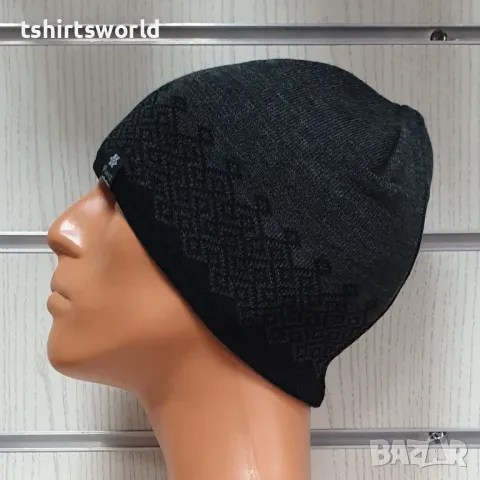 Нова зимна шапка MAREX в сив цвят с геометрична шарка, снимка 3 - Шапки - 47936363