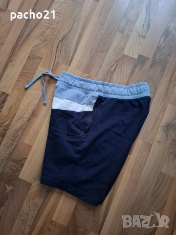 Nike , снимка 5 - Спортни дрехи, екипи - 54357712