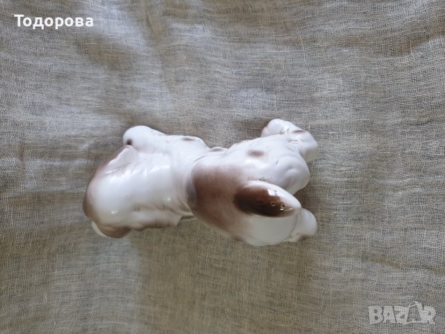 Порцеланова  фигура-куче, снимка 3 - Антикварни и старинни предмети - 38337302