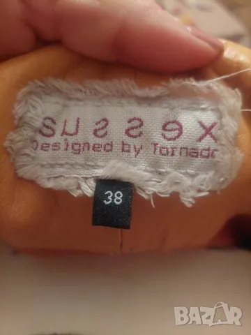 Пола естествена кожа, снимка 4 - Поли - 42195616