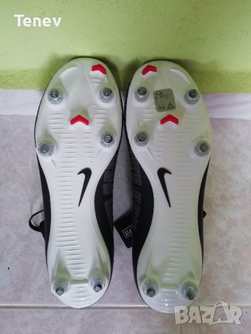 Nike Mercurial Victory VI оригинални нови бутонки калеври футболни обувки 42 номер, снимка 12 - Футбол - 38342217