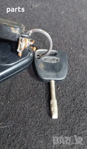 Контактен Ключ Форд Фокус (3), снимка 2 - Части - 47286881