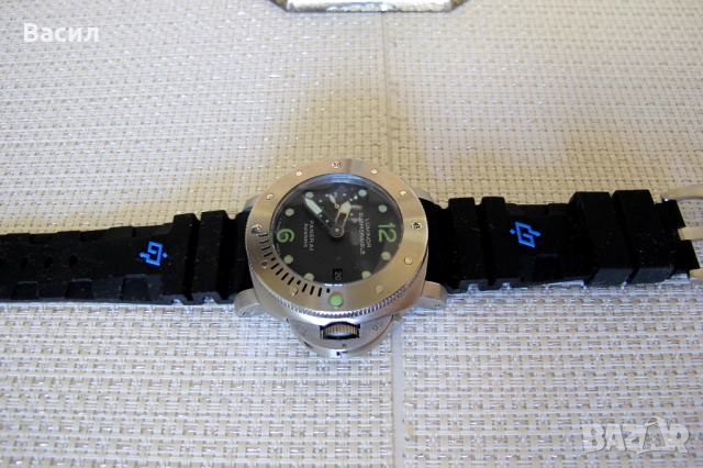 Panerai Submersible - Масивен 47 mm  автоматик, снимка 9 - Мъжки - 49604759