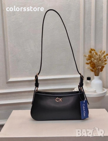 Черна чанта Calvin Klein-IM44ü