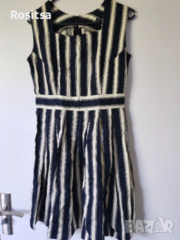 Рокля М размер , снимка 8 - Рокли - 51029857