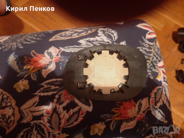 Огледало дясно и ляво Пежо 206, снимка 2 - Части - 29399213