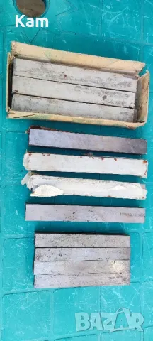 Чисто нови ножове от рапидна стомана.