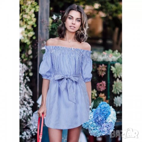 Лятна рокля синьо райе
