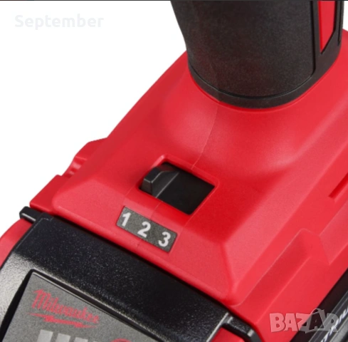 Безчетков импакт Milwaukee, нов, снимка 3 - Бормашини - 54092114