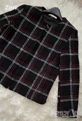 Черно сако в едро каре от бели, червени и сиви ивици Л/ХЛ размер , снимка 3 - Сака - 49235820