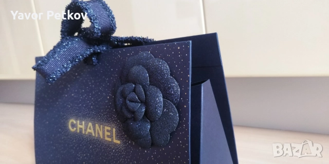 Подаръчна чанта CHANEL, снимка 2 - Чанти - 52935061