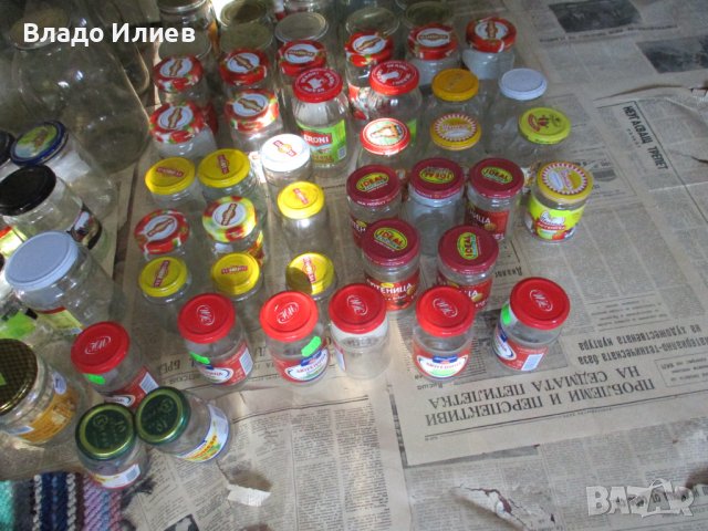 Буркани 1 и 1,7 литра,лютеница и други.Капачки за буркани-Омния и бяло тенеке, снимка 12 - Буркани, бутилки и капачки - 33544122
