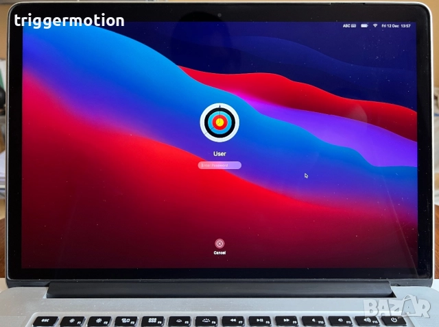 Apple MacBook Pro 15" (Mid 2015) A1398, 2.5GHz i7, 16GB RAM/512GB SSD, Батерия 23 цикъла! Кирилица, снимка 11 - Лаптопи за работа - 52737217