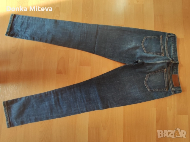 дънки GAP номер 26 на 32 обличани два пъти , снимка 2 - Дънки - 52647264