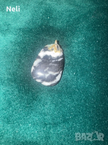 Медальони с полускъпоценни камъни, снимка 3 - Колиета, медальони, синджири - 38570197