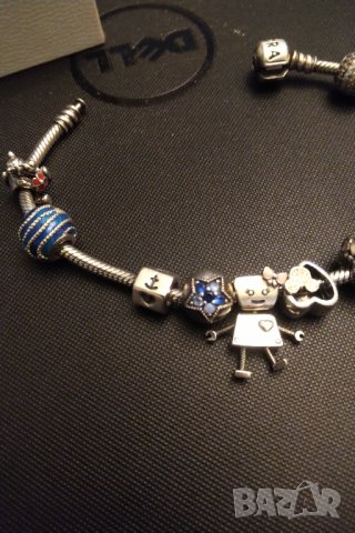 Пандора оригинална сребърна гривна с 11 талисмана , снимка 7 - Гривни - 31988226