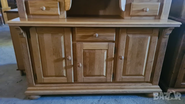 шкаф скрин с витрина внос от Европа, снимка 4 - Шкафове - 50698964