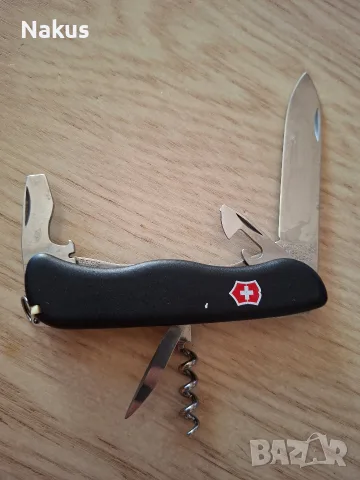 Швейцарски нож Victorinox Nomad
