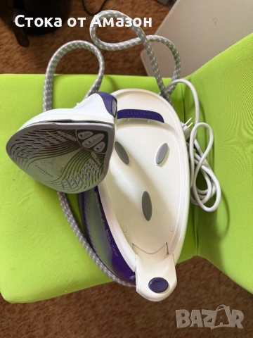 Парогенератор Philips FastCare Compact GC6740/30, 2400W, 5,2 бара, Непрекъсната парна струя 120 гр/м, снимка 4 - Ютии - 53115837