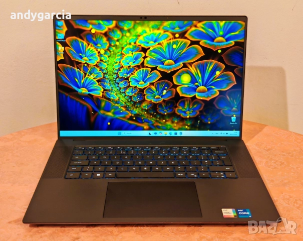 Dell Precision 5680/Core i7-13700H/16GB RAM/256GB SSD/Intel Iris Xe/16 Full HD+ 500 nits 100% DCI-P3