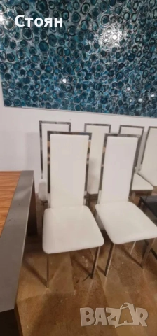 Бели кожени трапезни столове - 6 броя, снимка 3 - Столове - 52826330