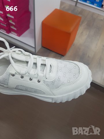 Маратонки, снимка 2 - Маратонки - 42205104