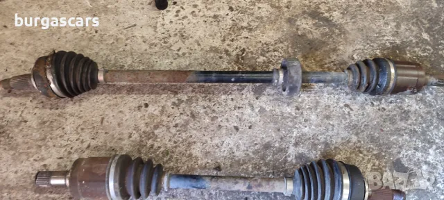 Полуоска лява дясна къса дълга Honda Jazz 1.4i -83к.с. - 90лв, снимка 3 - Части - 50402537