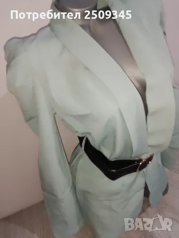 Дамско сако, снимка 4 - Сака - 48079540