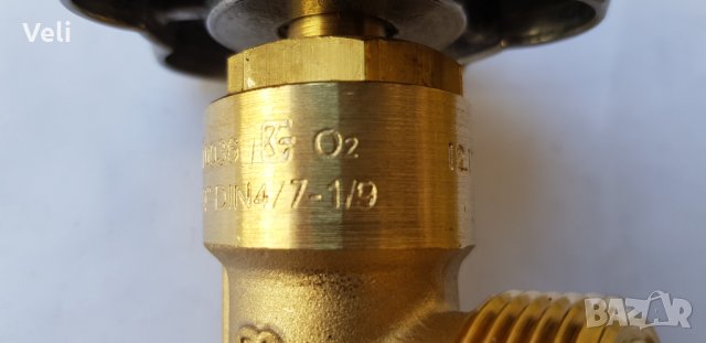 Бутилки за Со2,Аргон,Азот,Каргон и Кислород,кран и редуцир вентили, снимка 7 - Други инструменти - 31728586