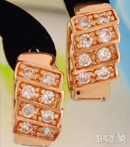 Блестящи обеци с 14к попълнено злато с 8 цирконии, снимка 2 - Обеци - 51777845