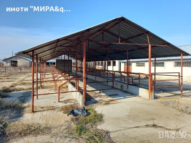 Промишлен имот/животновъдна ферма разположен в с. Каснаково, снимка 6 - Производствени сгради - 56113529