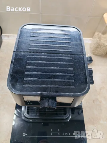 Кафемашина DeLonghi , снимка 2 - Кафемашини - 55953717