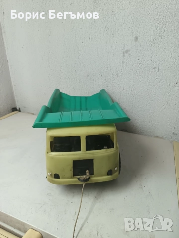 соц детски камион самосвал КДН, снимка 2 - Колекции - 52295946