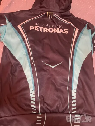 Суичър Petronas, нов, размер M, снимка 3 - Суичъри - 55977851