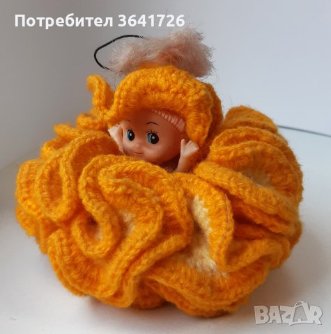 Плетена оранжева кукла, снимка 1 - Декорация за дома - 39761149