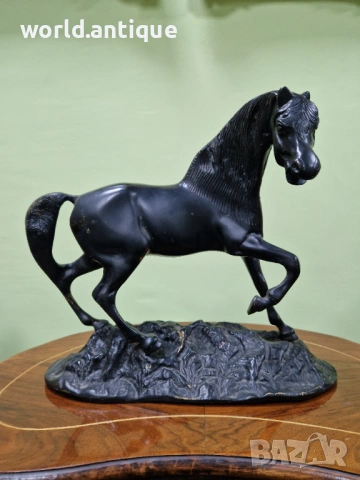 Прекрасна антикварна френска бронзова фигура статуетка , снимка 2 - Антикварни и старинни предмети - 53214113