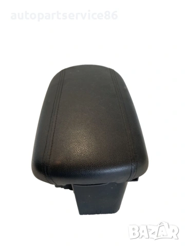 Подлакътник преден черен за KIA Sportage (2011) 84680-3W910