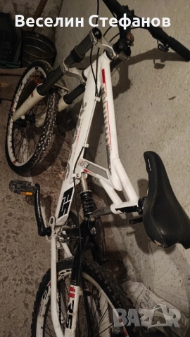 Cross Enduro 26 цола Мекица Обслужен, Двукоронна вилка, дискови спир, снимка 3 - Велосипеди - 52042268