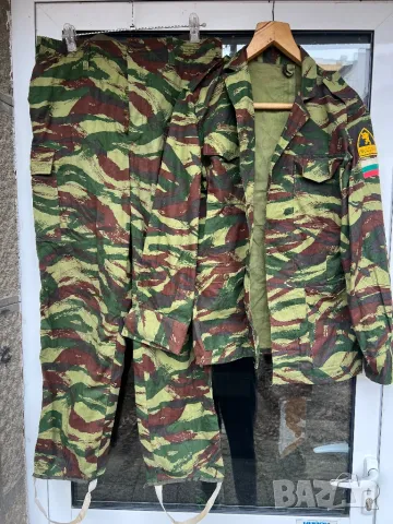 Продавам Българска  колекционерска камуфлажна униформа , снимка 2 - Други - 48826568