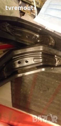 Стойкa за телевизор PHILIPS 40PFT4201/12, снимка 3 - Части и Платки - 30787148