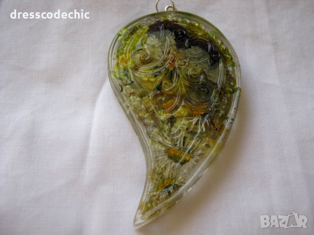 Бижута с естествени цветя 4, снимка 7 - Колиета, медальони, синджири - 29697865