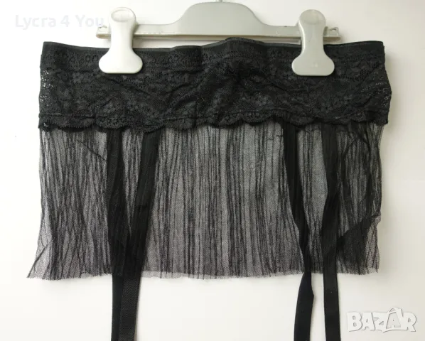 Calzedonia Special Edition L луксозни дамски чорапи с вградени жартиери и колан с мини пола, снимка 10 - Бельо - 49215135